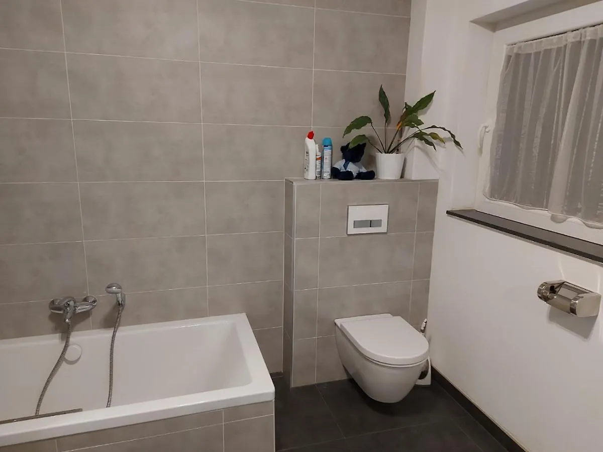 公寓式酒店 Lovely Bedroom With Single Bed Vichten